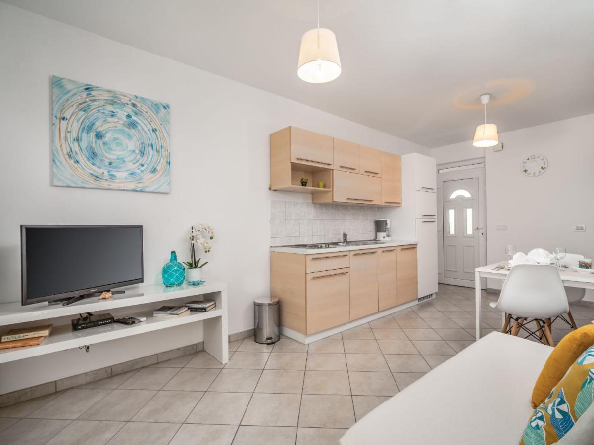 Apartment Fiore-1 By Interhome Gedici ภายนอก รูปภาพ