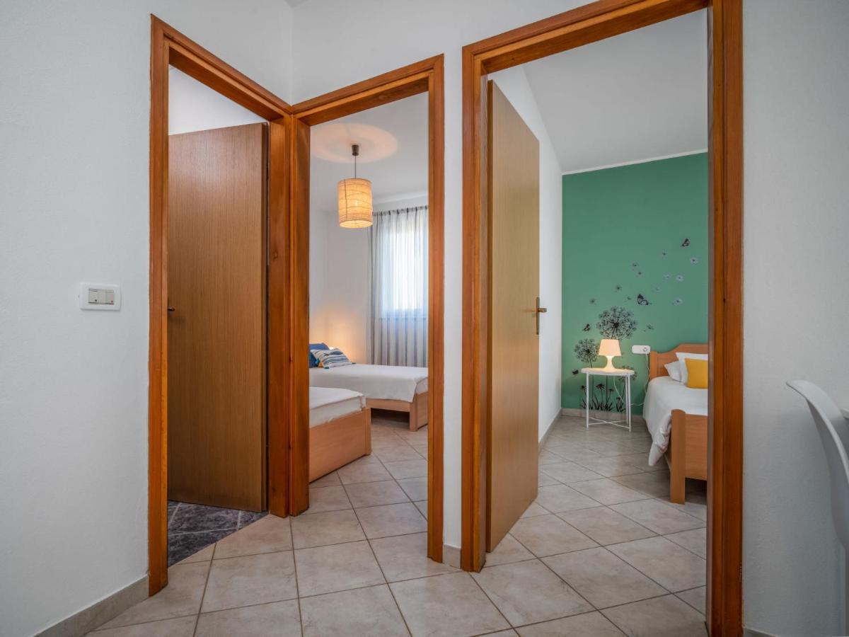 Apartment Fiore-1 By Interhome Gedici ภายนอก รูปภาพ