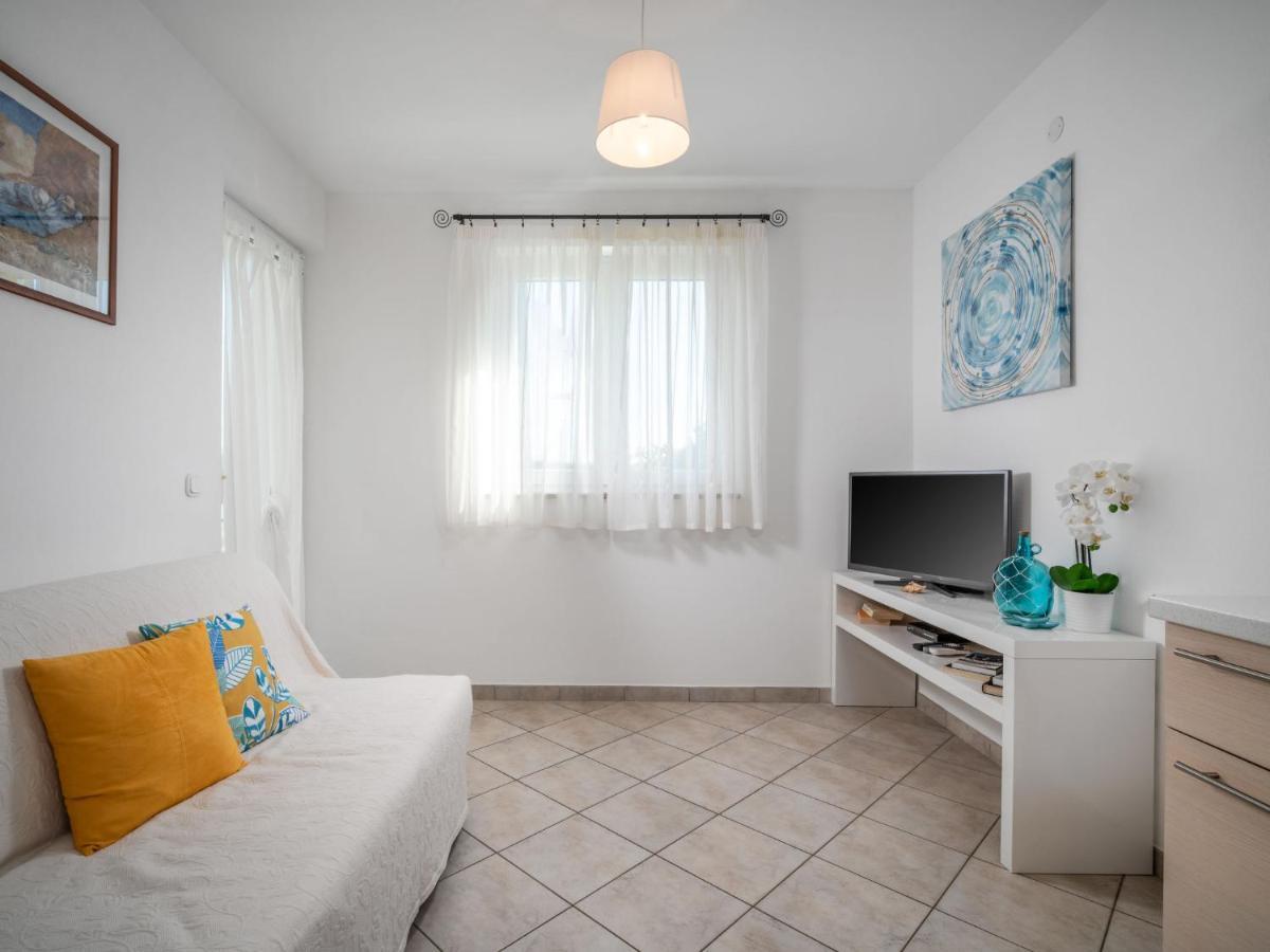 Apartment Fiore-1 By Interhome Gedici ภายนอก รูปภาพ